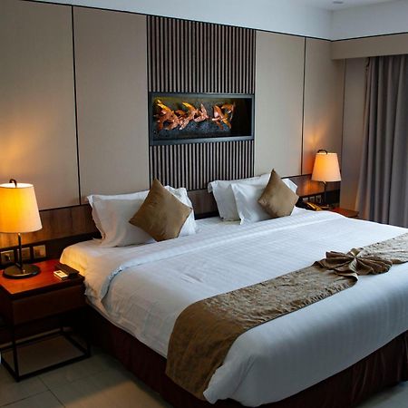 Bless Inn - Near Connaught Place Nowe Delhi Zewnętrze zdjęcie