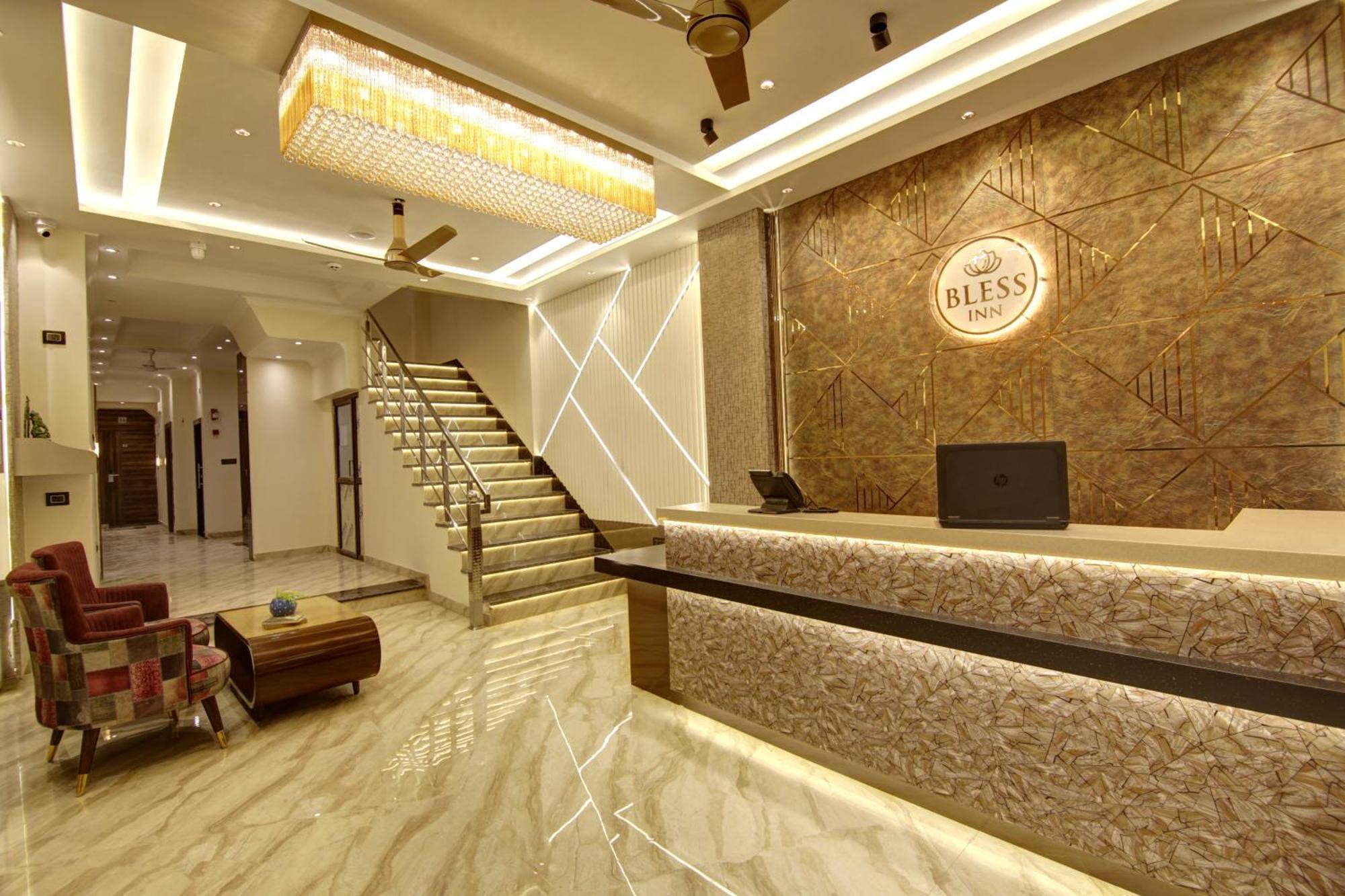 Bless Inn - Near Connaught Place Nowe Delhi Zewnętrze zdjęcie