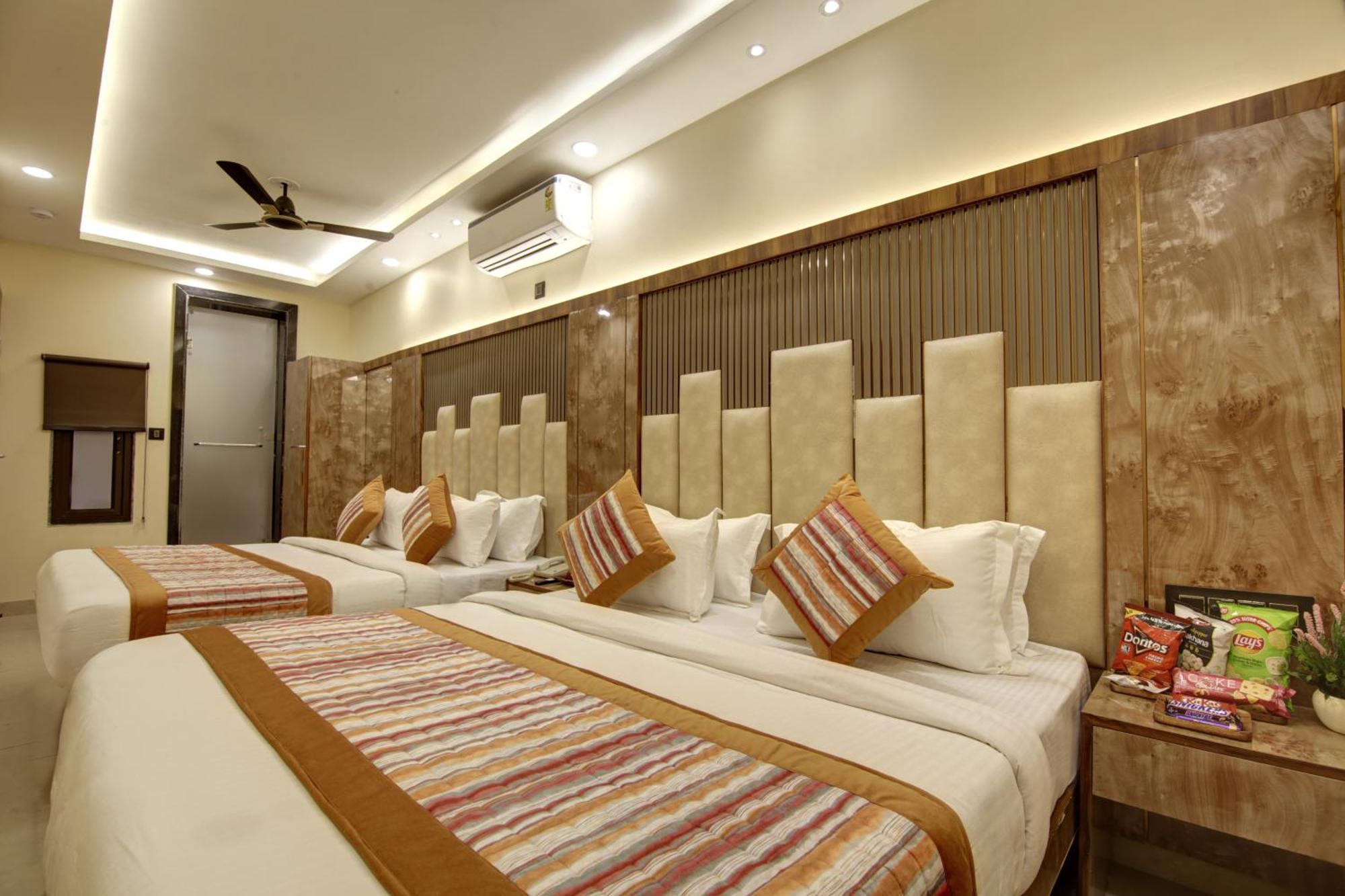 Bless Inn - Near Connaught Place Nowe Delhi Zewnętrze zdjęcie