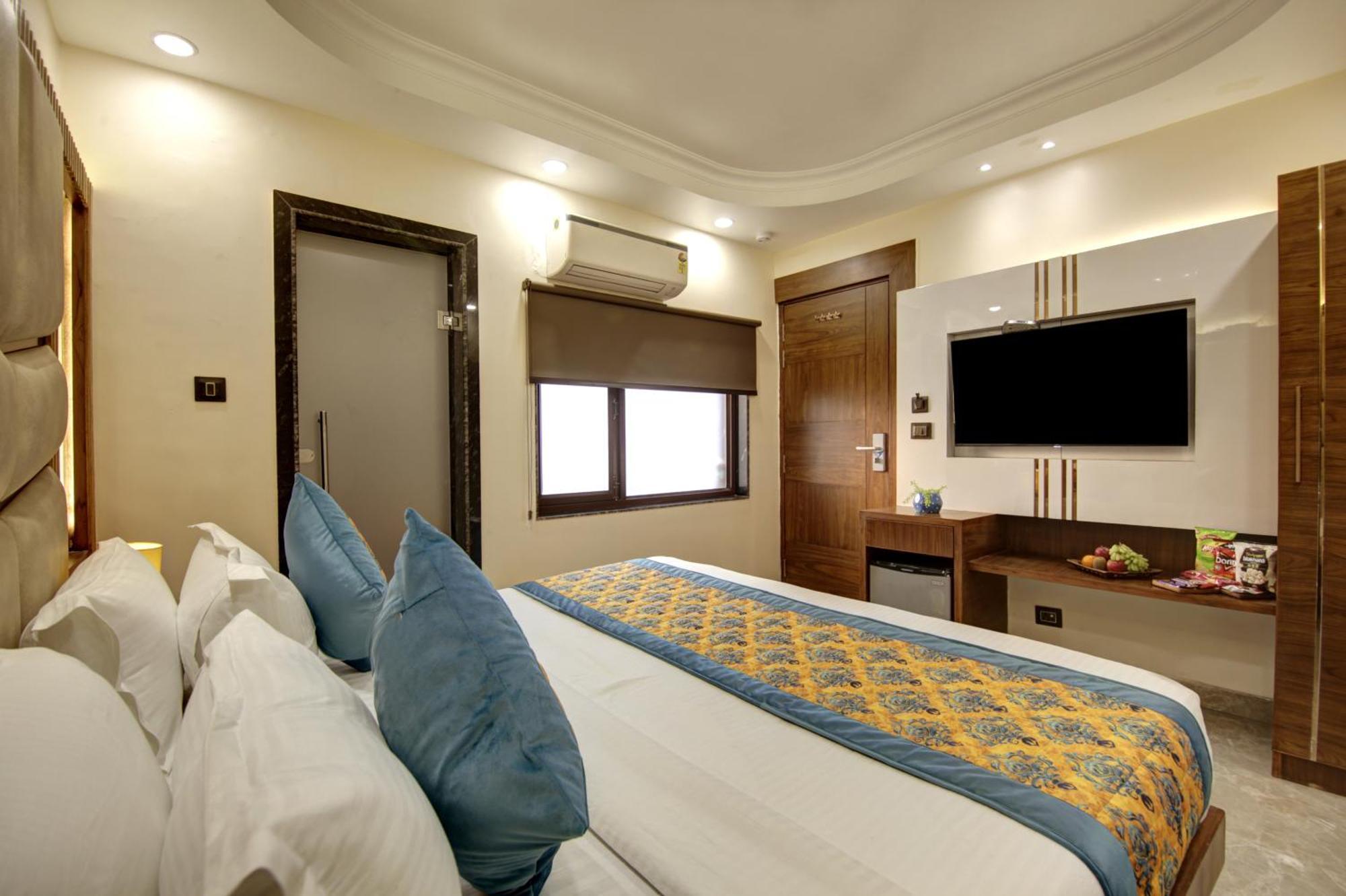 Bless Inn - Near Connaught Place Nowe Delhi Zewnętrze zdjęcie