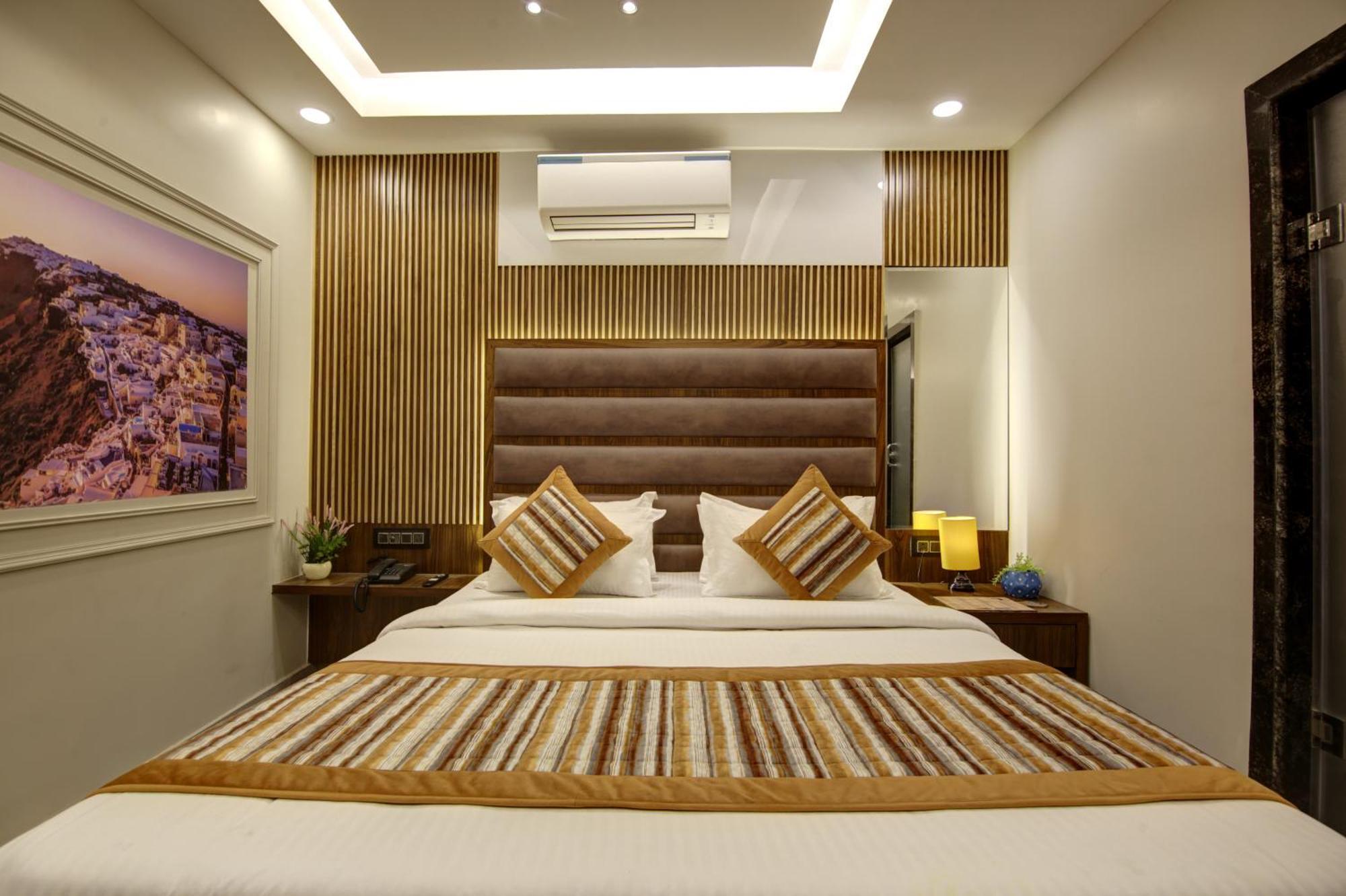 Bless Inn - Near Connaught Place Nowe Delhi Zewnętrze zdjęcie