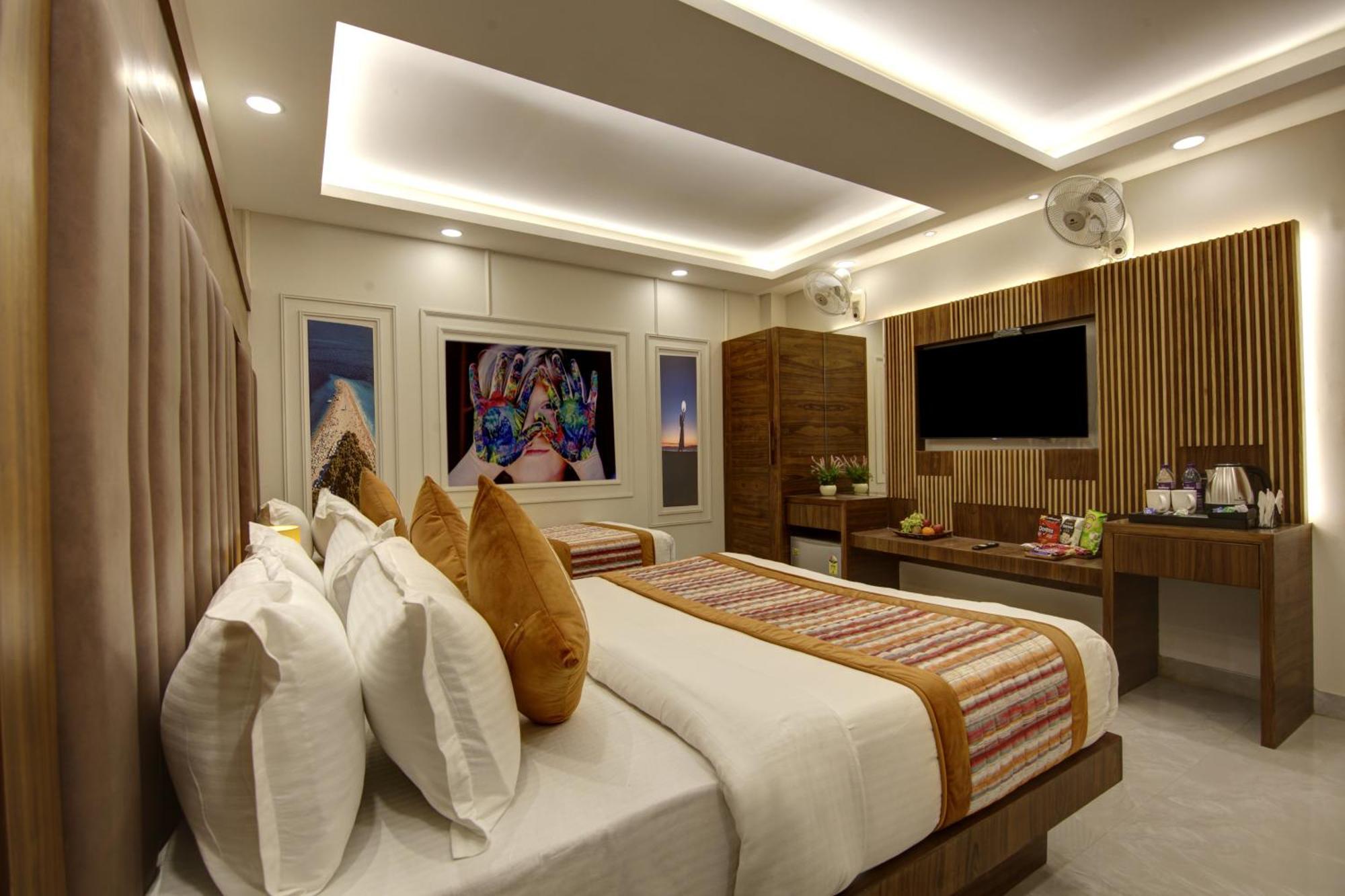 Bless Inn - Near Connaught Place Nowe Delhi Zewnętrze zdjęcie