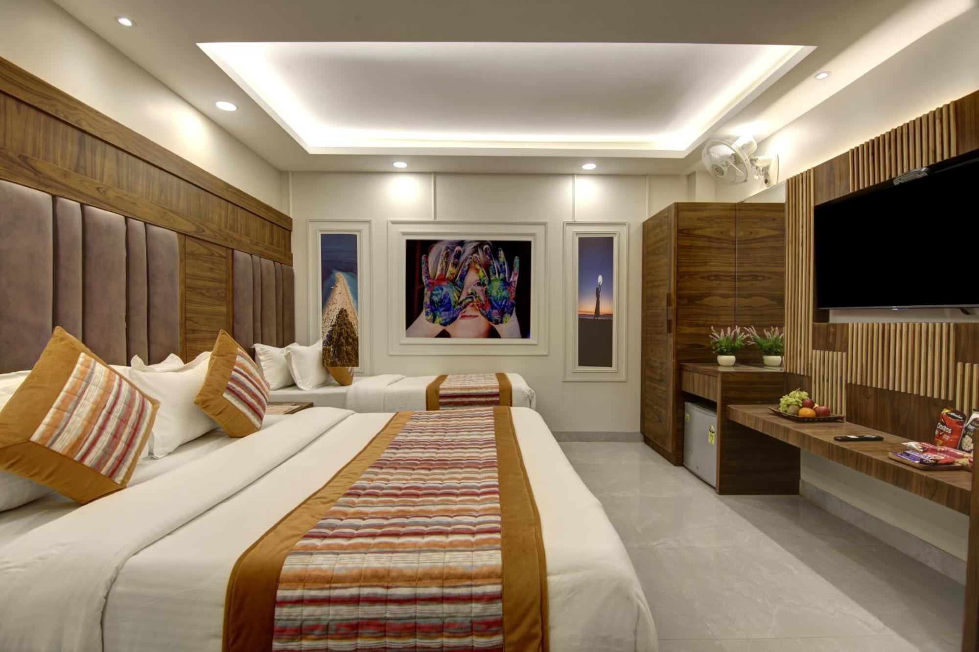 Bless Inn - Near Connaught Place Nowe Delhi Zewnętrze zdjęcie