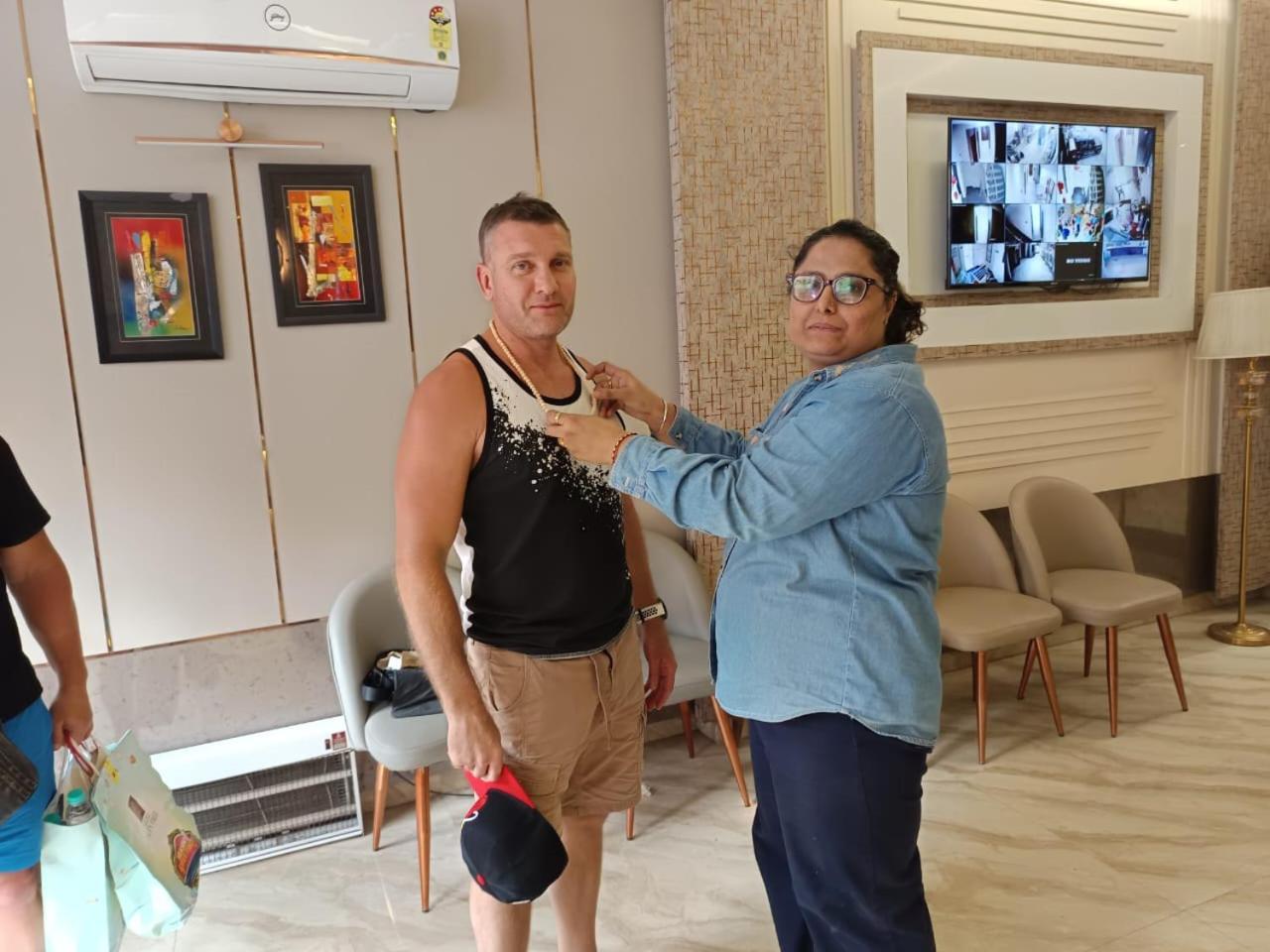 Bless Inn - Near Connaught Place Nowe Delhi Zewnętrze zdjęcie